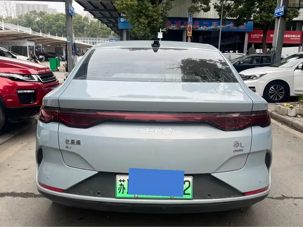 BYD Qin L 2025 из CN, фото 9