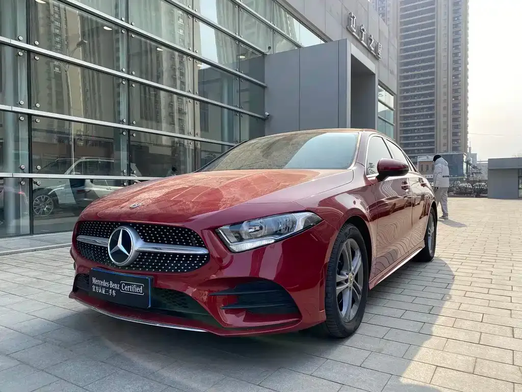 Mercedes-Benz A-Class — фото 1