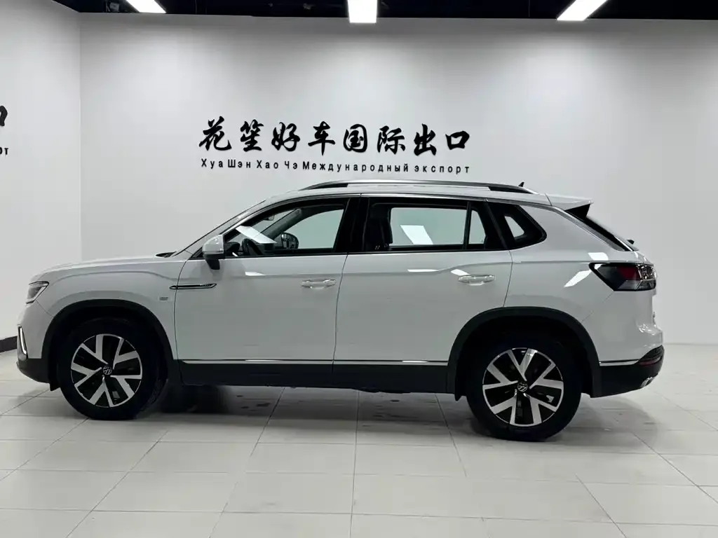 Volkswagen Tayron 2023 из CN, фото 3