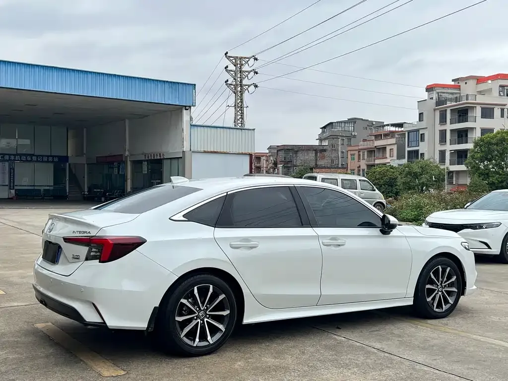 Honda Integra 2023 из CN, фото 4