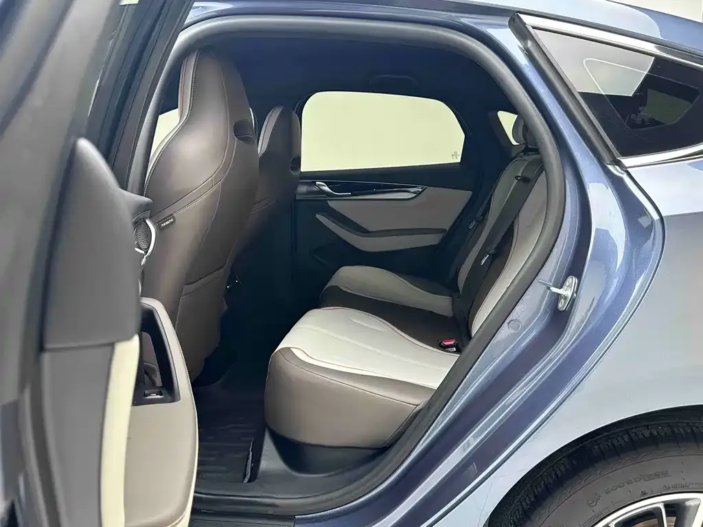 BYD Qin PLUS 2025 из CN, фото 8