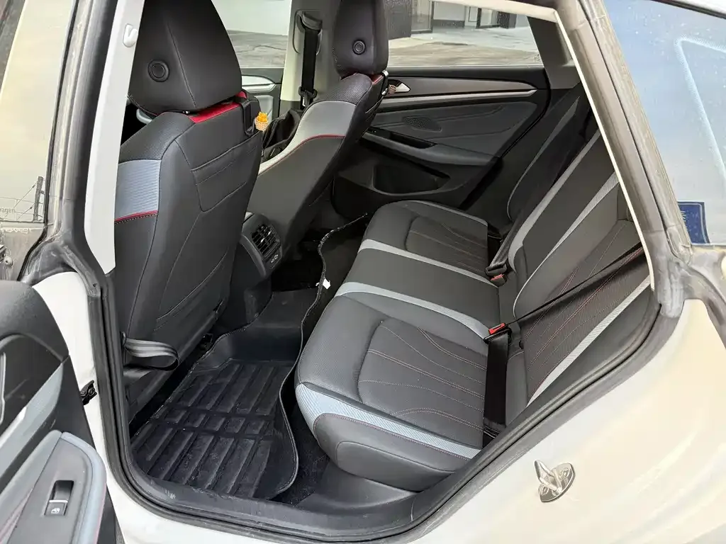 Volkswagen Lamando 2022 из CN, фото 3