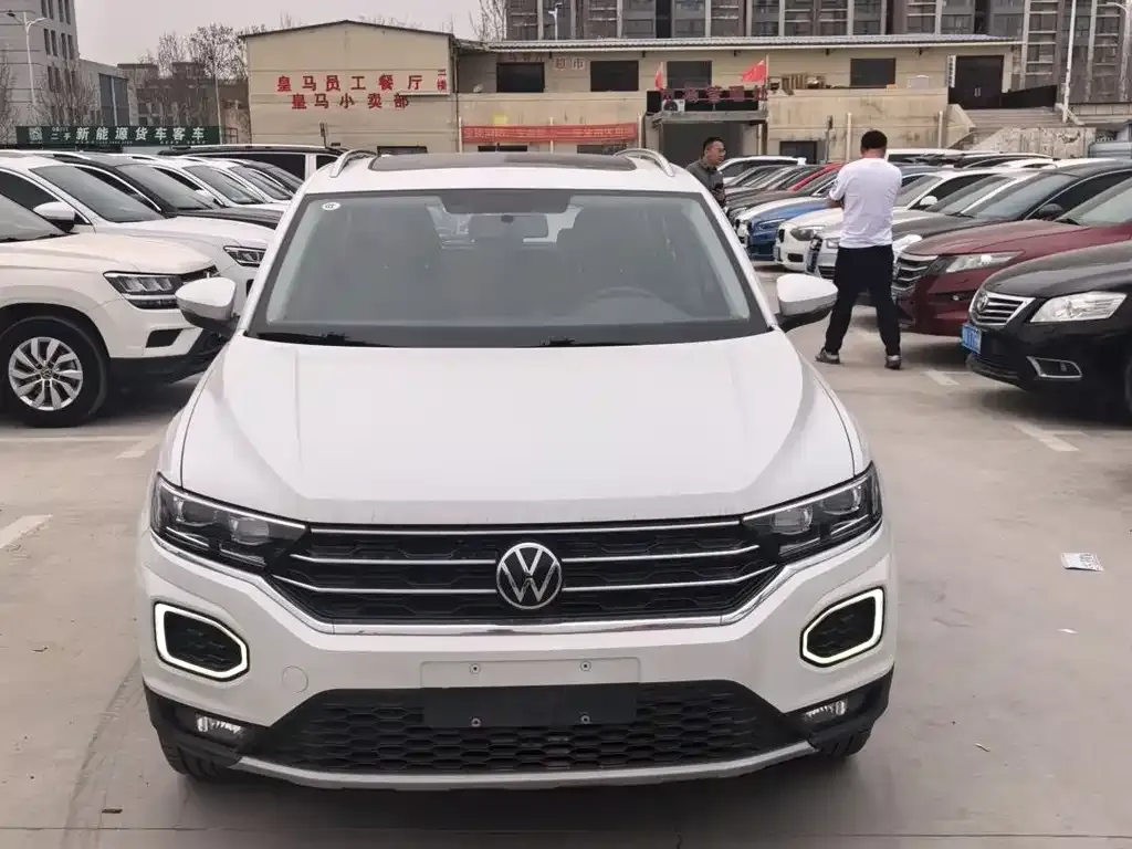 Volkswagen T-Roc 2023 из CN, фото 5