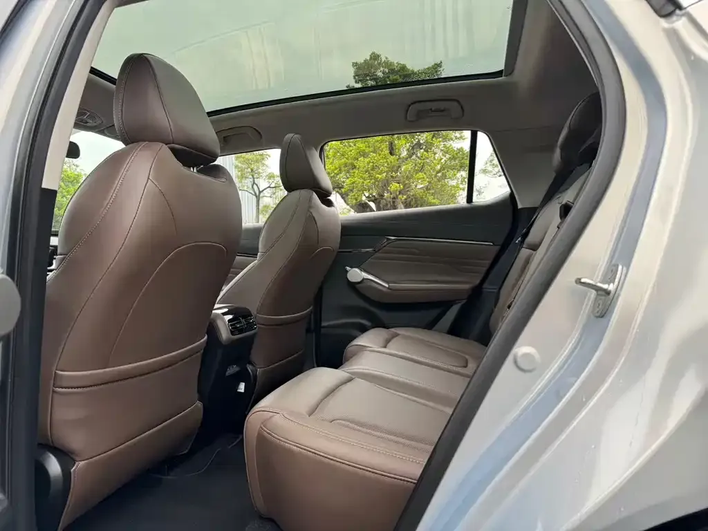 GAC Motor Trumpchi GS4 — фото 4