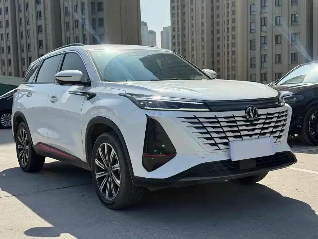 Changan CS75PLUS — фото 9