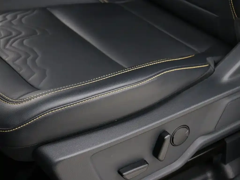 Ford Bronco 2025 из CN, фото 7