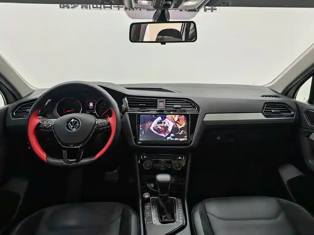 Volkswagen Tiguan L 2021 из CN, фото 6