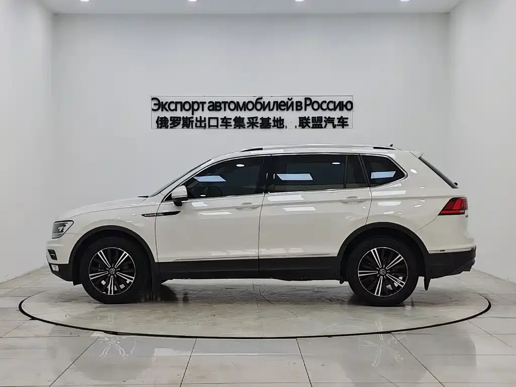 Volkswagen Tiguan L 2021 из CN, фото 7