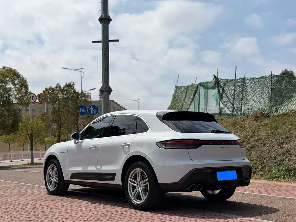 Porsche Macan — фото 4