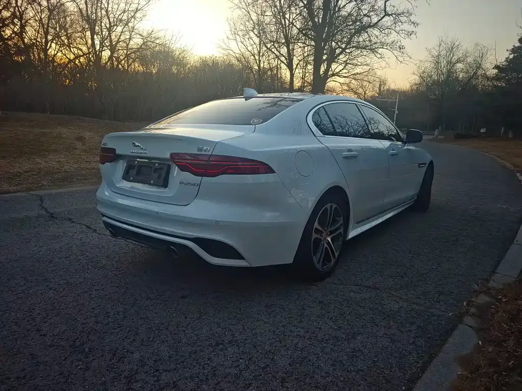 Jaguar XEL 2024 из CN, фото 8