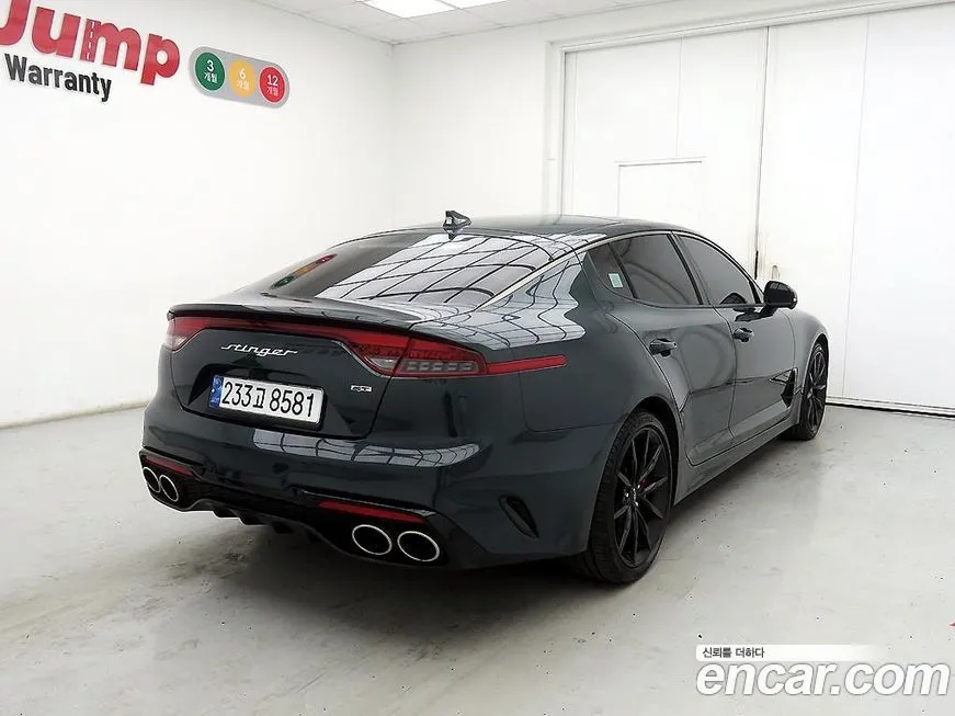 Kia Stinger 2023 из KR, фото 2