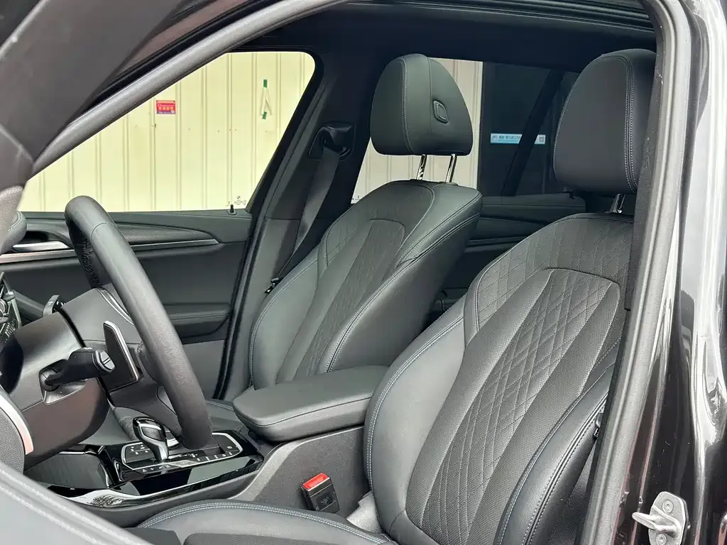 BMW X3 2024 из CN, фото 3