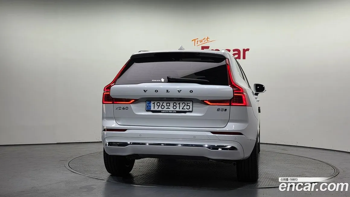 Volvo XC60 2024 из KR, фото 5