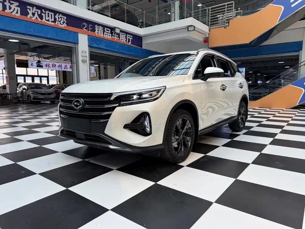 GAC Motor Trumpchi GS4
