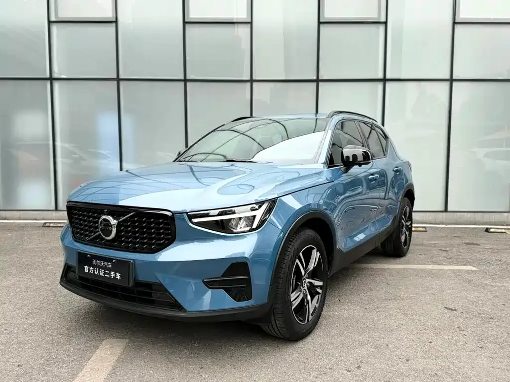 Volvo XC40