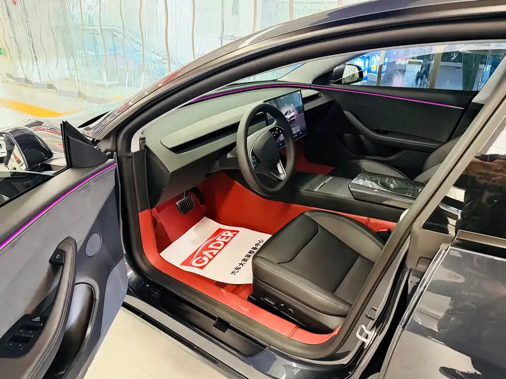 Tesla Model 3 2025 из CN, фото 6