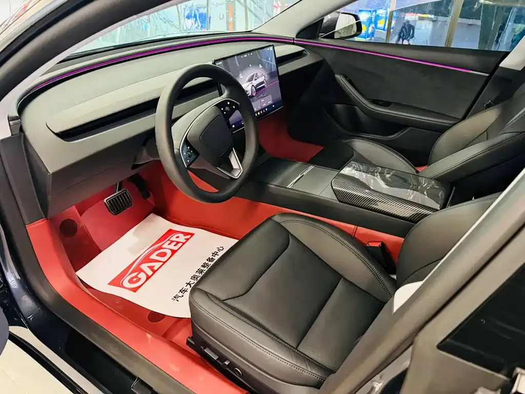 Tesla Model 3 2025 из CN, фото 2