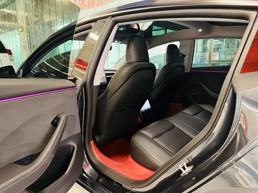 Tesla Model 3 2025 из CN, фото 8