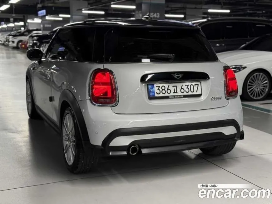 Mini Cooper 2022 из KR, фото 8