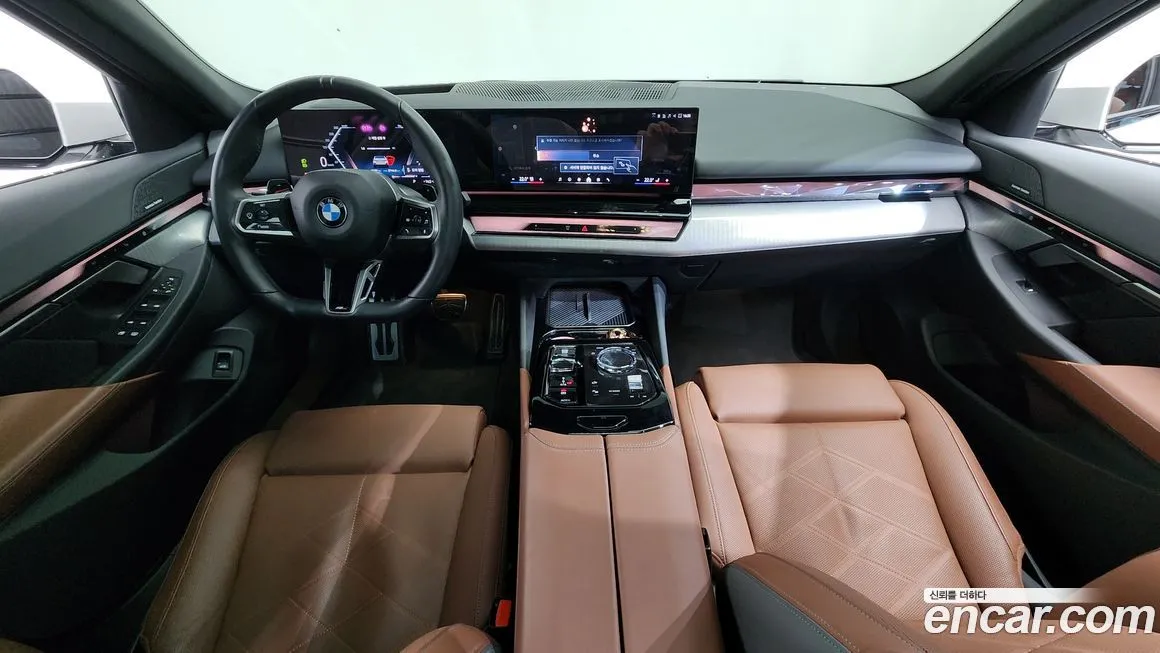 BMW 5-Series 2024 из KR, фото 8