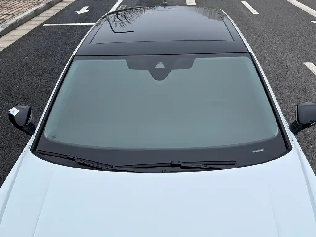 Volkswagen CC 2024 из CN, фото 8