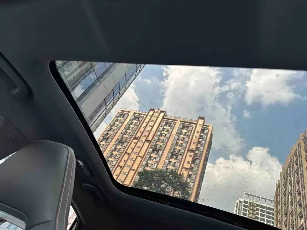 Changan UNI-V 2023 из CN, фото 2