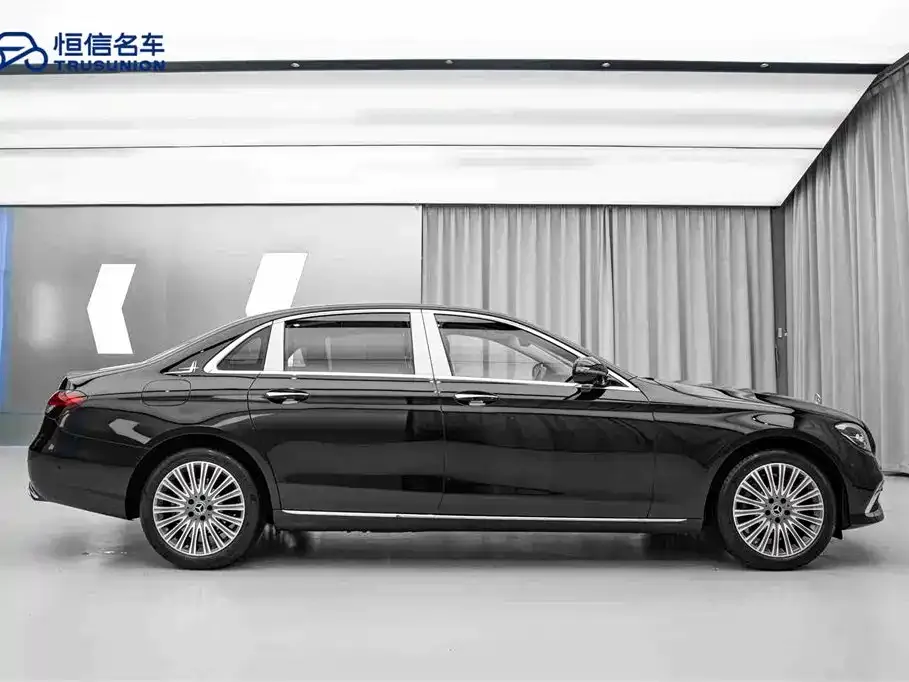 Mercedes-Benz E-Class — фото 3