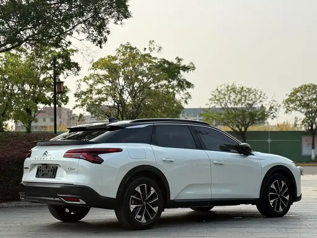 Citroen C5 X 2022 из CN, фото 9
