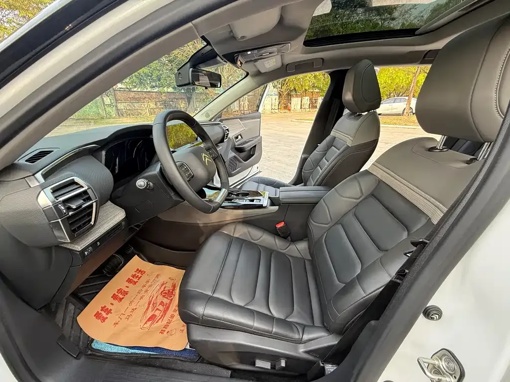 Citroen C5 X 2022 из CN, фото 8