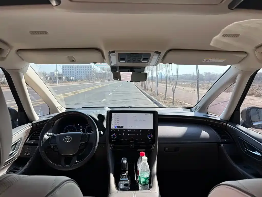 Toyota Alphard 2025 из CN, фото 4