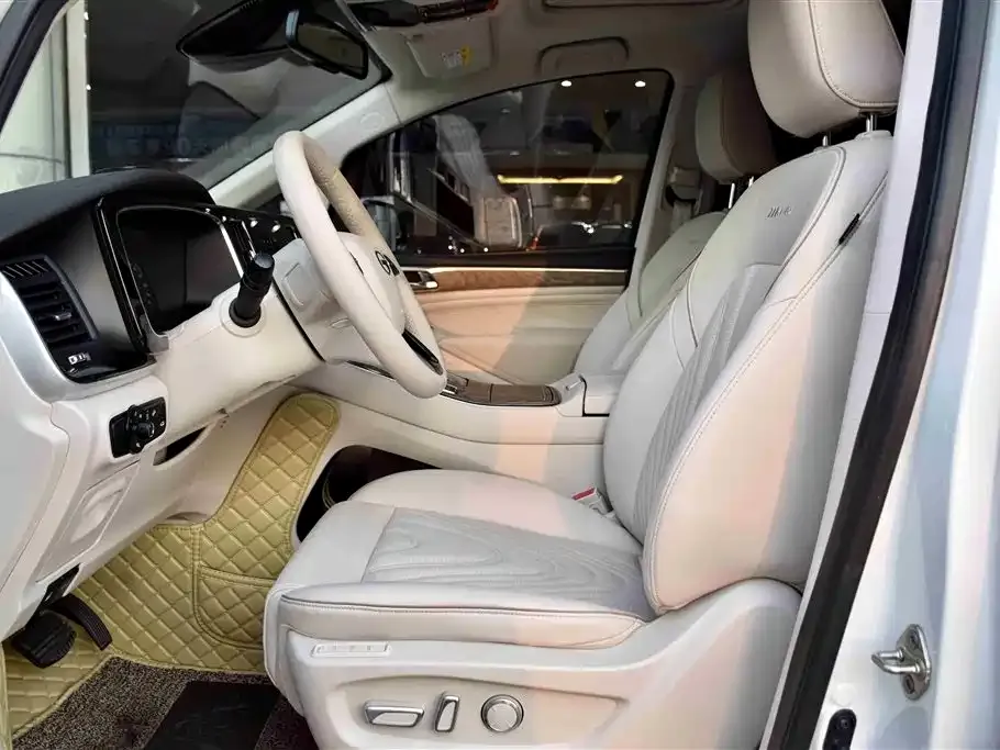 GAC Motor Trumpchi M8 — фото 9