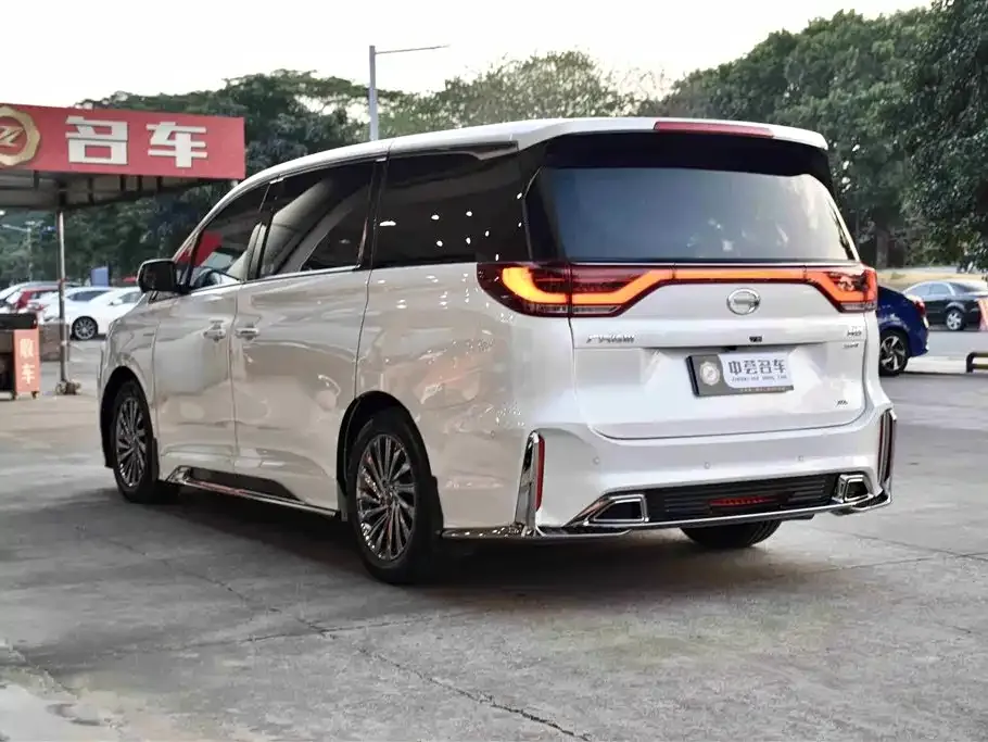 GAC Motor Trumpchi M8 — фото 5
