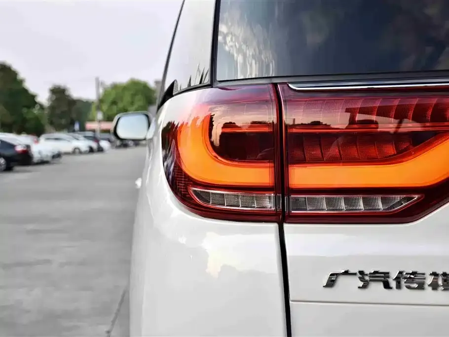 GAC Motor Trumpchi M8 — фото 3