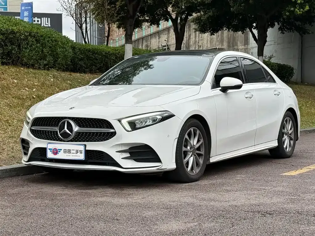 Mercedes-Benz A-Class — фото 1