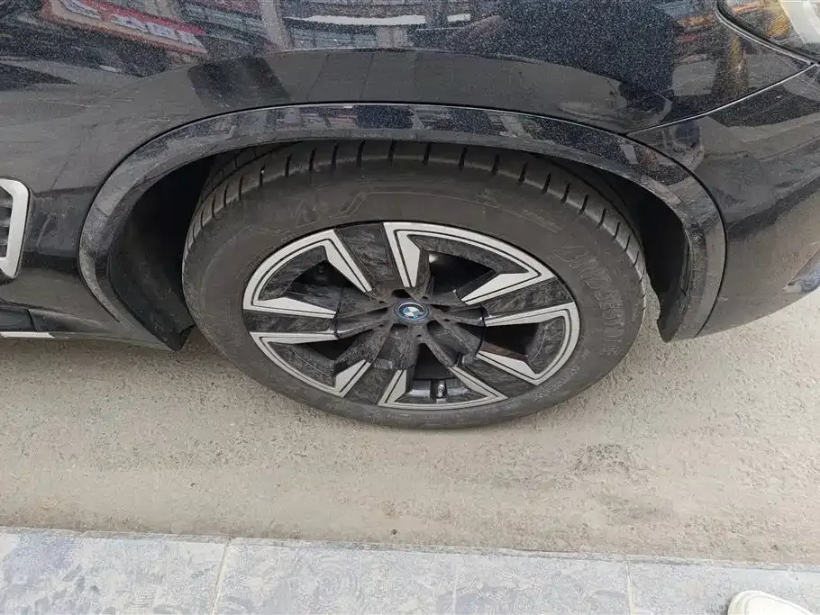 BMW iX3 2024 из CN, фото 9