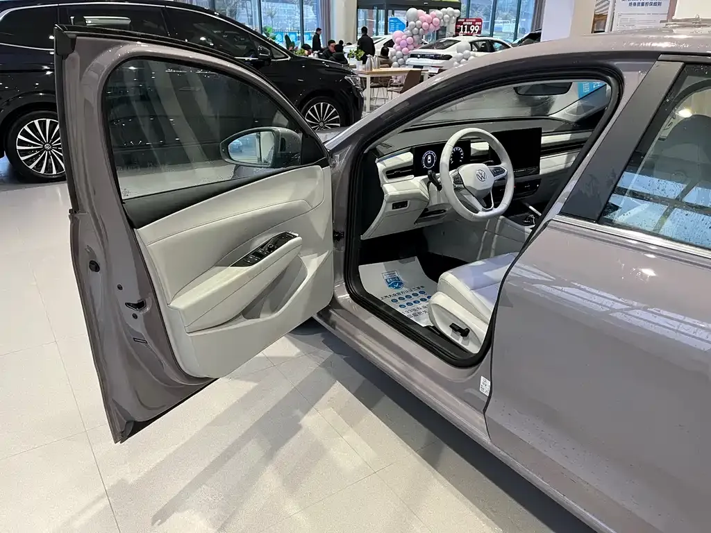 Volkswagen Lavida 2025 из CN, фото 5