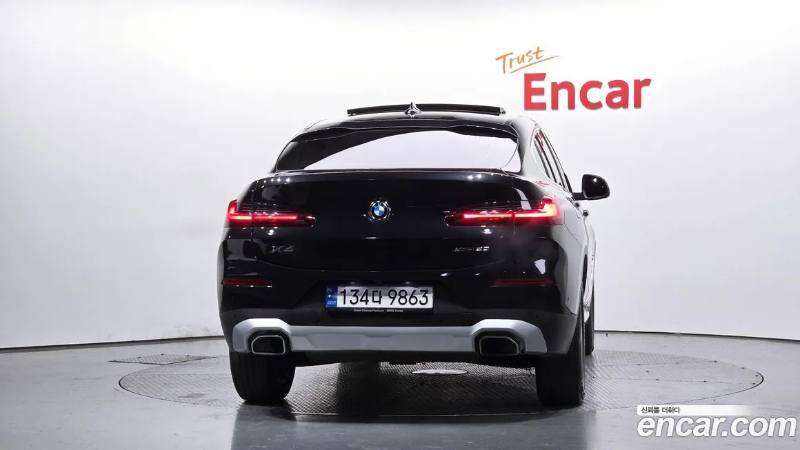BMW X4 2022 из KR, фото 3
