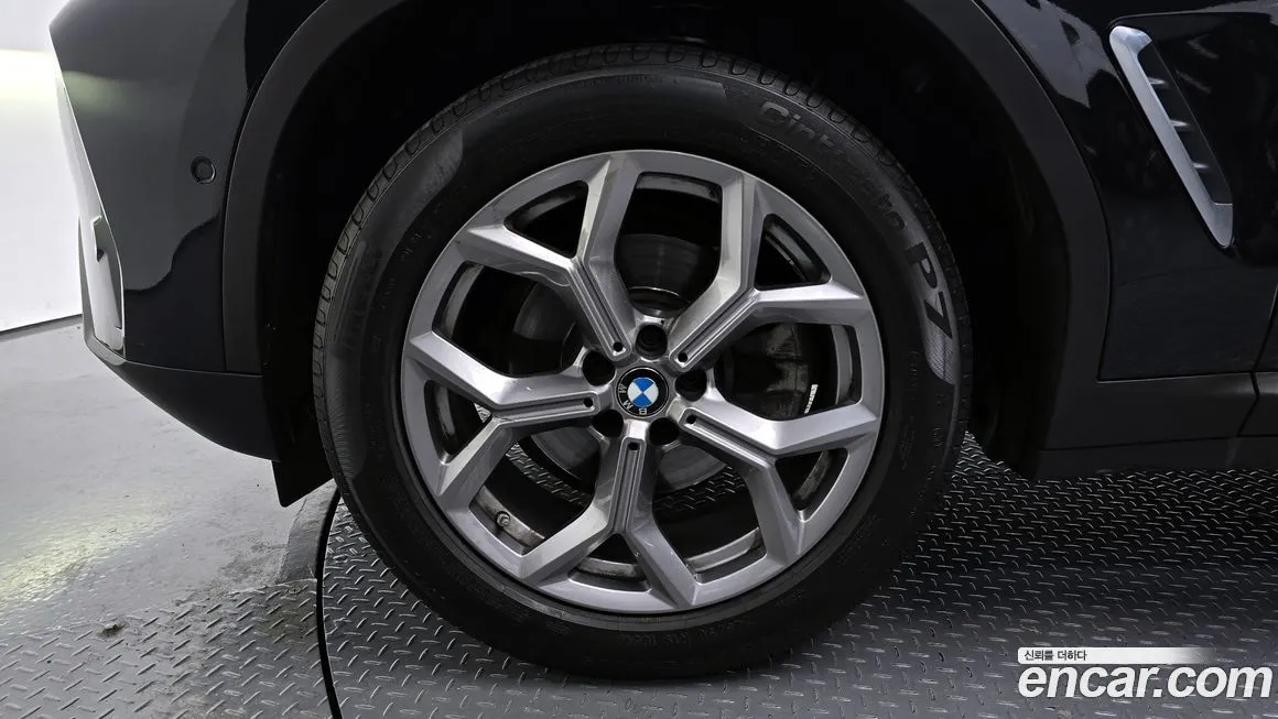 BMW X4 2022 из KR, фото 8
