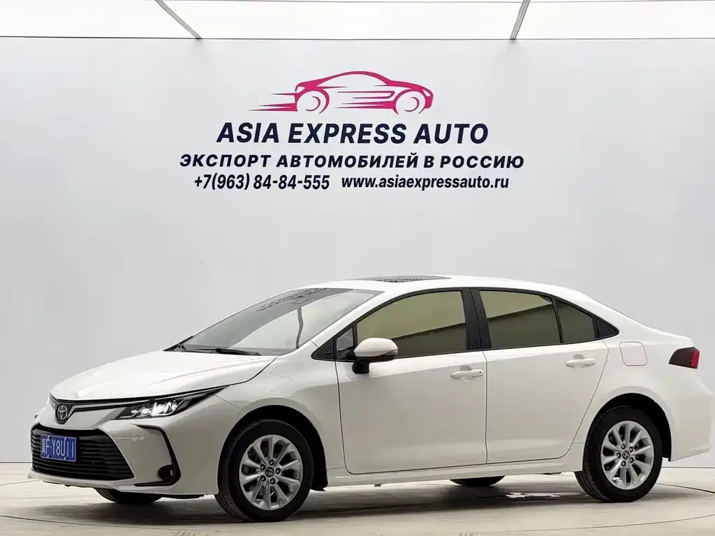 Toyota Corolla 2022 из CN, фото 1
