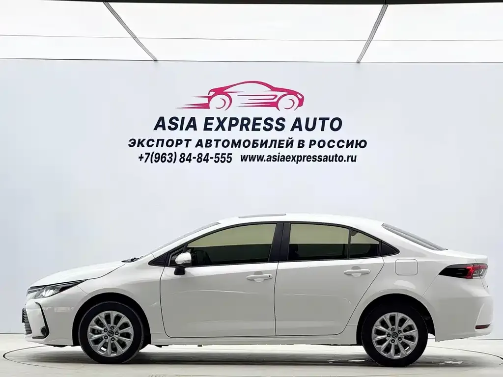 Toyota Corolla 2022 из CN, фото 9