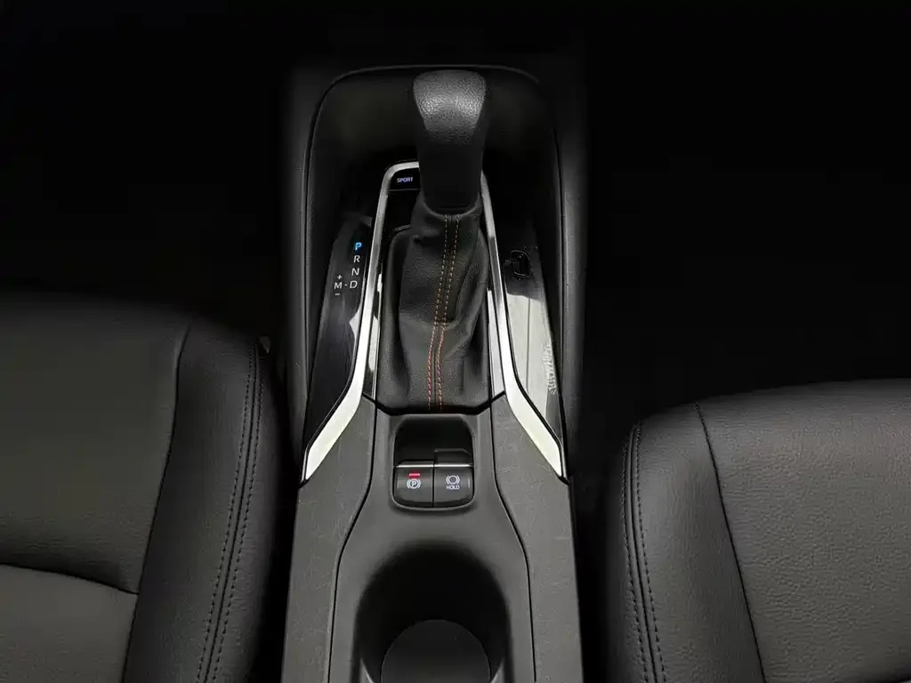 Toyota Corolla 2022 из CN, фото 2