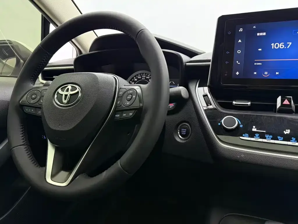 Toyota Corolla 2022 из CN, фото 8