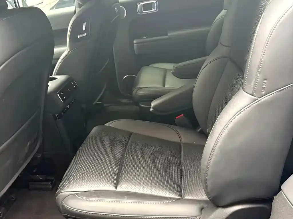 Li Auto L8 2024 из CN, фото 2