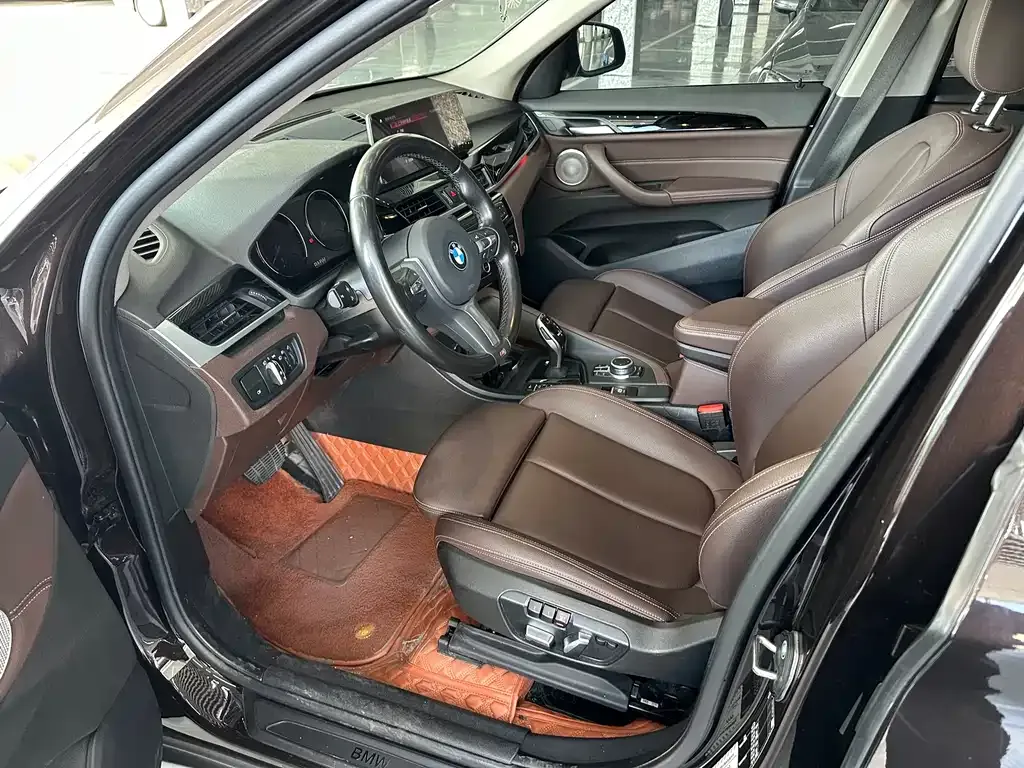 BMW X1 2022 из CN, фото 3