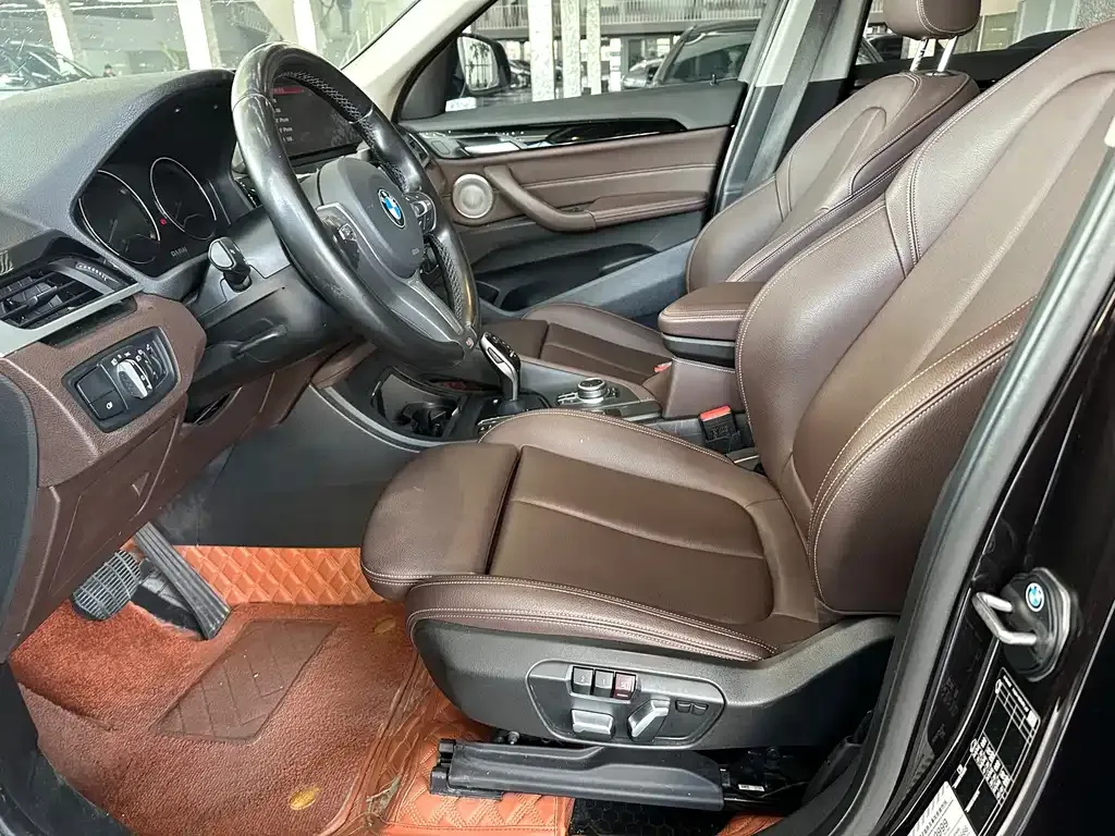 BMW X1 2022 из CN, фото 10