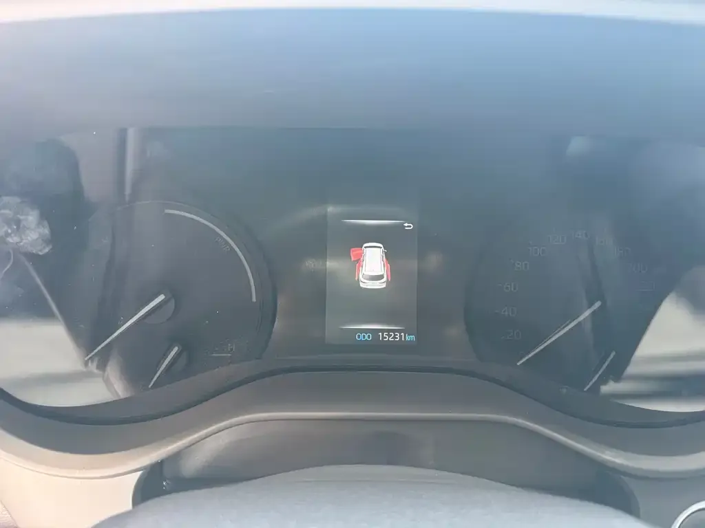 Toyota Sienna 2024 из CN, фото 2
