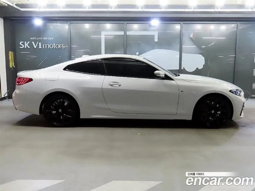 BMW 4-Series 2025 из KR, фото 2