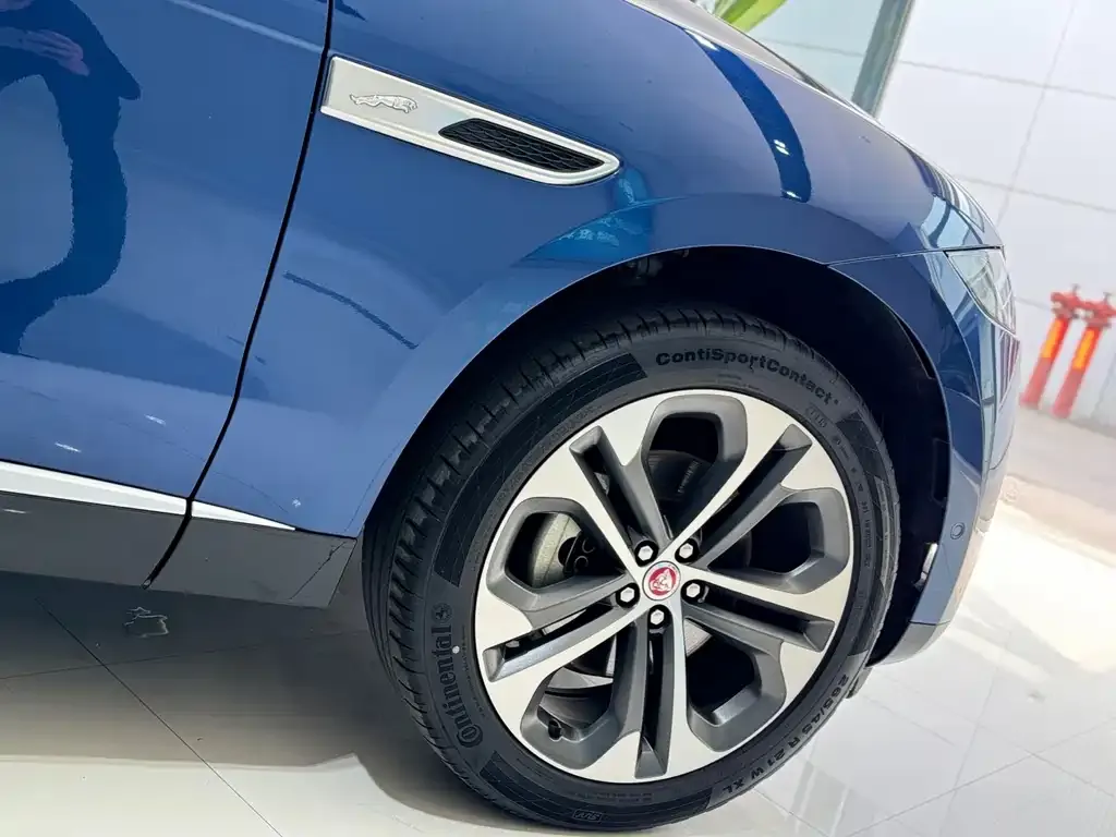 Jaguar F-PACE 2023 из CN, фото 3