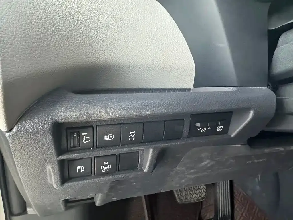 Toyota Sienna 2023 из CN, фото 8