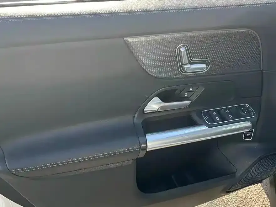 Mercedes-Benz GLA 2021 из CN, фото 10